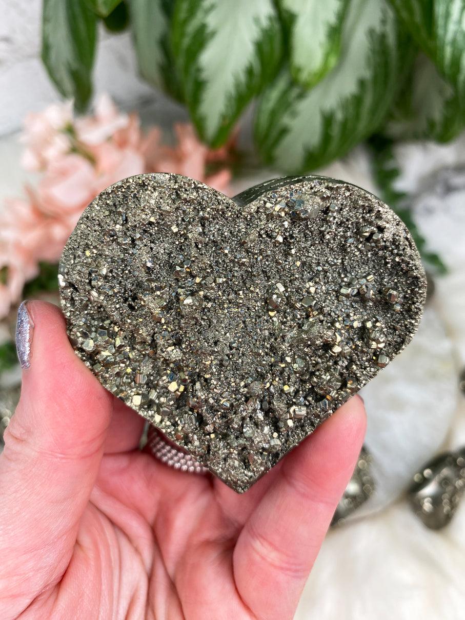 Peruvian-pyrite-hearts-with-sparkles