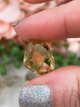 Load image into Gallery: Contempo Crystals - faceted-citrine-gem-from-brazil - Image 14
