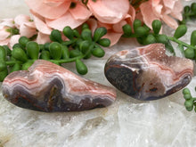Load image into Gallery: Contempo Crystals - pink-banded-amethyst-with-gray-eyes - Image 6