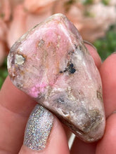 Load image into Gallery: Contempo Crystals - bright-pink-cobalto-calcite-tumble - Image 12