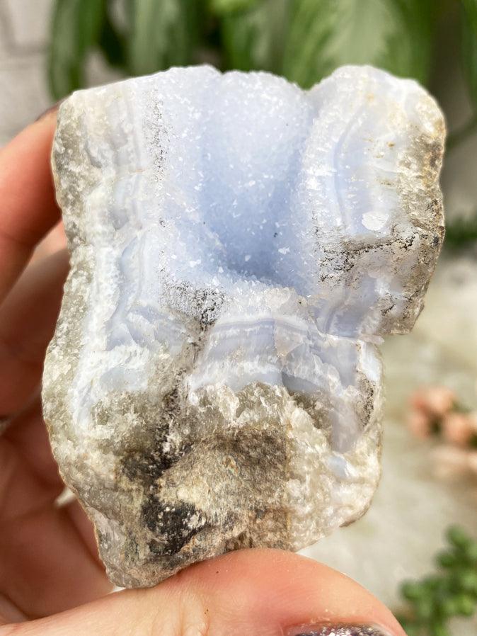 blue-holly-agate-crystal