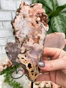 Contempo Crystals - Light-pink-amethyst-on-stand - Image 7