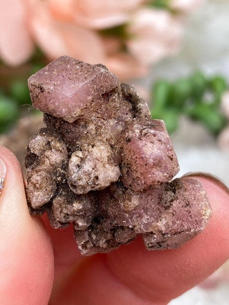 mexico-pink-garnet-crystal