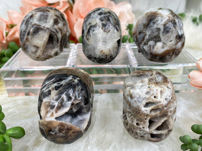 sphalerite-skulls