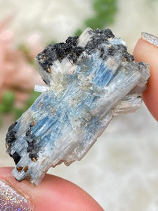 Contempo Crystals - Mixed Beryl Specimens - Image 16