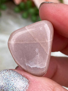 Contempo Crystals - small-pink-moonstone-sunstone - Image 9
