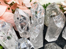 Load image into Gallery: Contempo Crystals - cracked-clear-quartz-points - Image 6