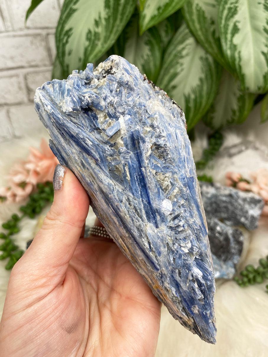 Large-Blue-Kyanite