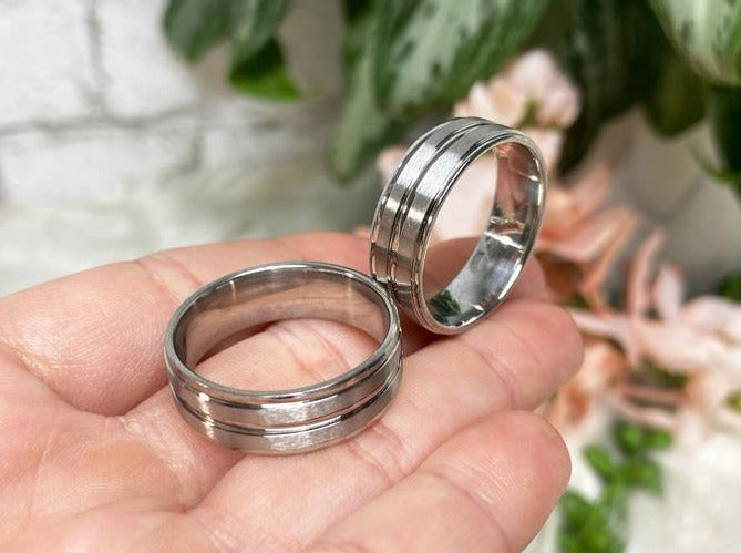 Large silver crystal ring sphere holder