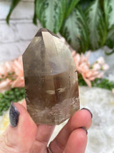 Load image into Gallery: Contempo Crystals - Light-Smoky-Quartz-Point - Image 5