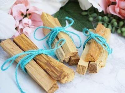 Palo-Santo-Wood-Stick-Cleansing-Bundle