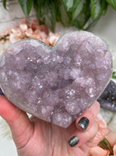 Load image into Gallery: Contempo Crystals - Pink-Amethyst-Heart-Cluster-Crystal - Image 6