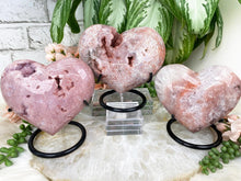Load image into Gallery: Contempo Crystals - Pink-Amethyst-Heart-Crystal - Image 3