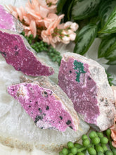 Load image into Gallery: Contempo Crystals - Pink-Cobaltoan-Calcite - Image 5