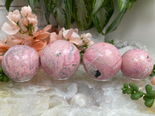 Load image into Gallery: Contempo Crystals - Pink-Rhodonite-Spheres-from-Peru - Image 6