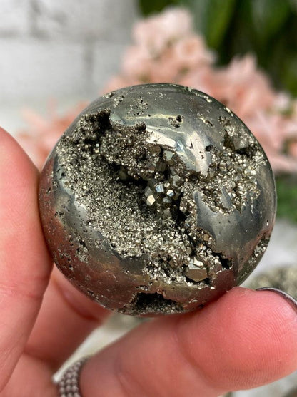 Pyrite-Sphere-Crystal