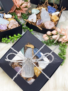 Contempo Crystals - Selenite Tower & Raw Crystals Gift Set - Image 2