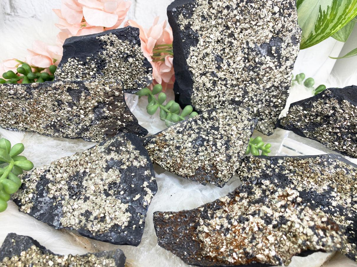Busult Raw Basalt
