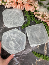 Load image into Gallery: Contempo Crystals - Selenite-Charging-Plate-for-Crystals - Image 2