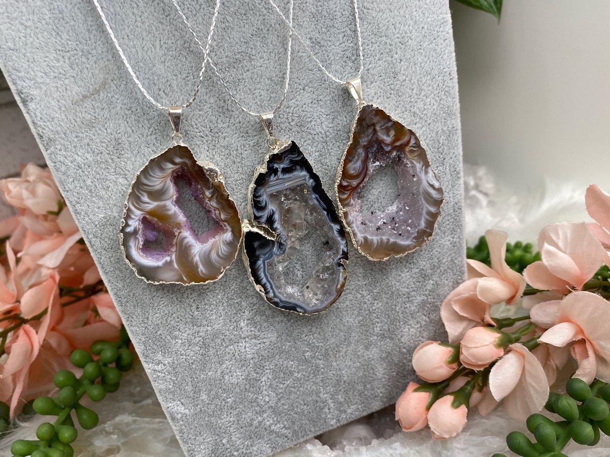 Silver-Plated-Occo-Geode-Necklace-Crystal-Jewelry