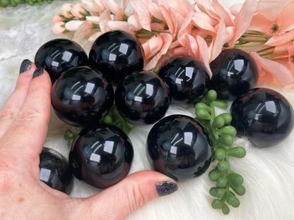Small-Black-Obsidian-Spheres