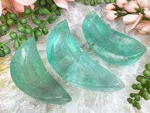 Load image into Gallery: Contempo Crystals - Small-Green-Fluorite-Moon-Bowls - Image 1