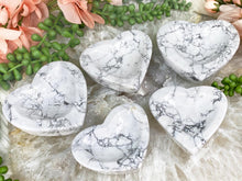 Load image into Gallery: Contempo Crystals -     Small-White-Howlite-Heart-Dish - Image 1