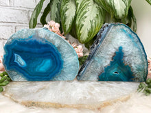 Load image into Gallery: Contempo Crystals - Teal Geode Candle Holder - Image 4