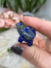 Load image into Gallery: Contempo Crystals - Tiny-Crystal-Dragon-Dino-Carvings - Image 8