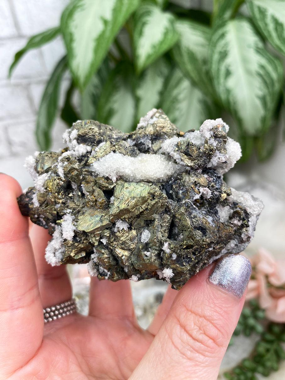 Unique-Chalcopyrite-Quartz-Crystal-from-Peru