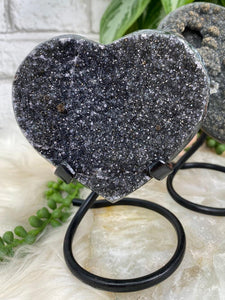 Contempo Crystals - Uruguay-Black-Amethyst-Heart - Image 7