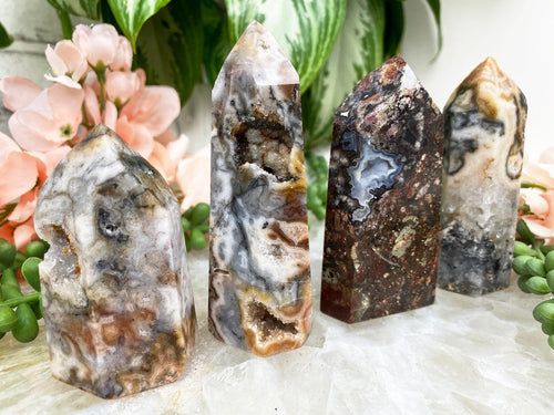    White-Gray-Brown-Agate-Points