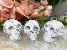 Load image into Gallery: Contempo Crystals - White-Howlite-Skull-Crystal-Carving - Image 4