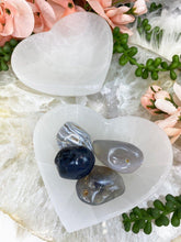 Load image into Gallery: Contempo Crystals - White-Selenite-Heart-Bowls - Image 5