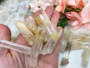 Contempo Crystals - White-Yellow-Halloysite-Colombian-Quartz-with-Feathers - Image 3