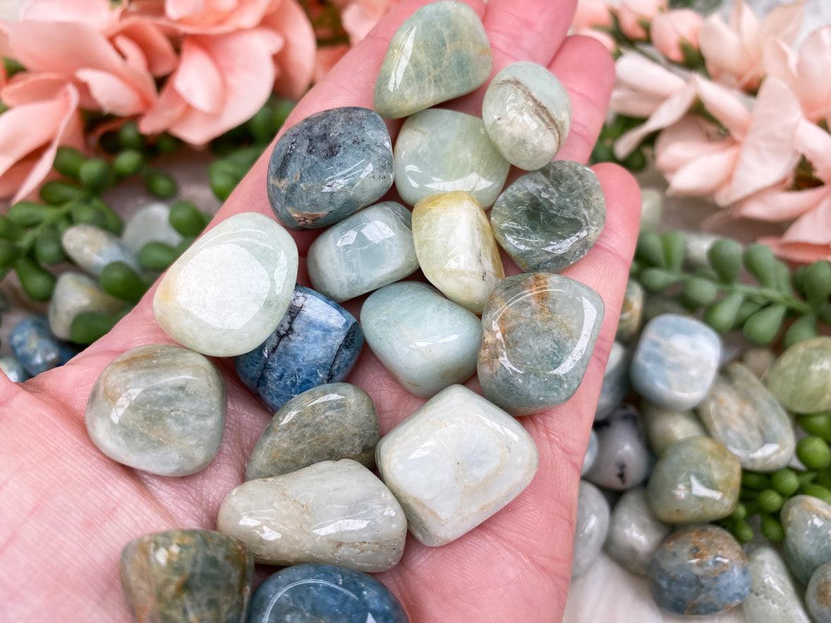 aquamarine-tumble-stones