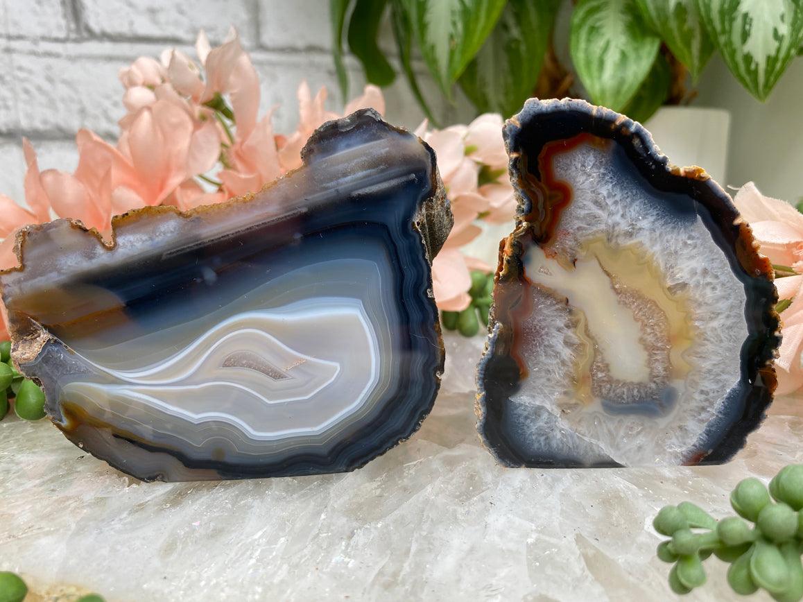 Small Standing Geodes