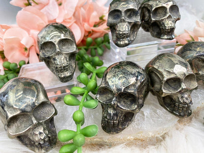 black-gold-pyrite-skulls