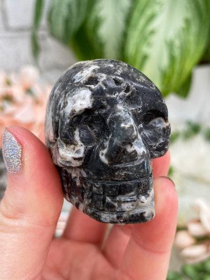 black-sphalerite-skull