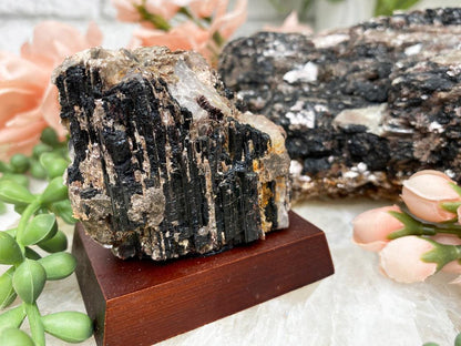 black-tourmaline-mica-on-stand