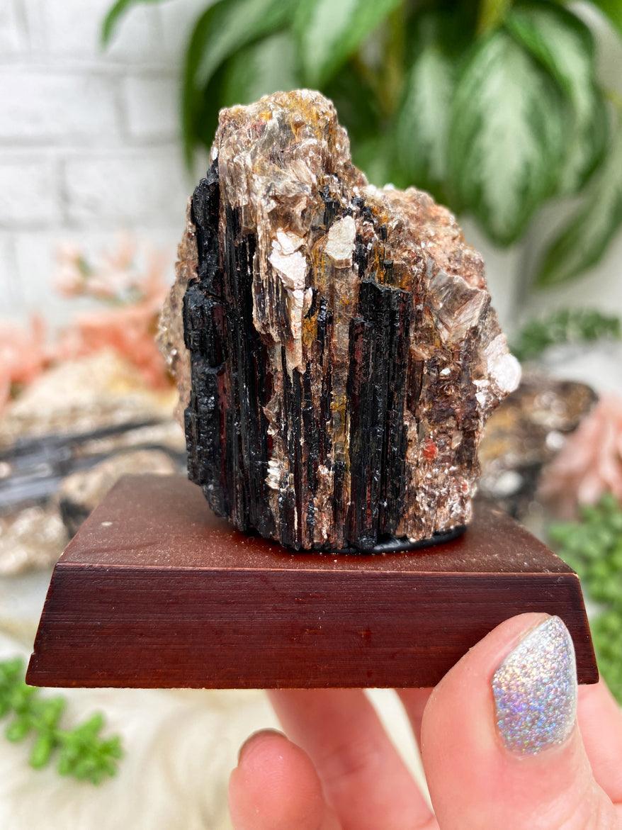 black-tourmaline-muscovite