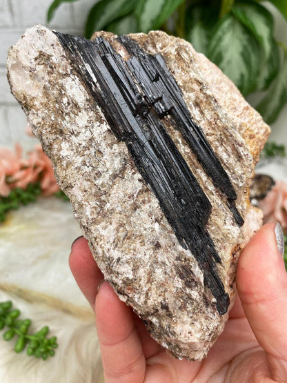 black-tourmaline-on-albite