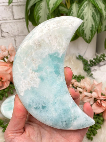 blue-carribean-calcite-moon