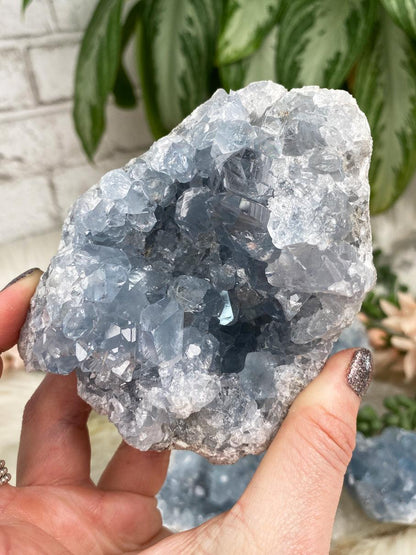 blue-celestine-crystal