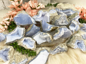 Contempo Crystals - bright-blue-lace-agate-clusters - Image 2