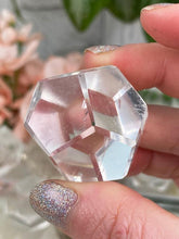 Load image into Gallery: Contempo Crystals - clear-quarrz-dodecahedron - Image 19
