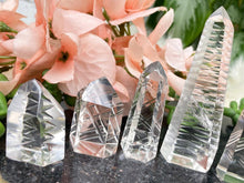 Load image into Gallery: Contempo Crystals - clear-quartz-by-walter-lopes - Image 3
