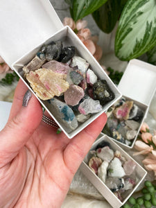 Contempo Crystals - colorful-tourmaline-in-quartz-pieces - Image 3