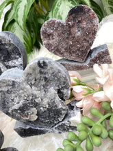 Load image into Gallery: Contempo Crystals - druzy-chalcedony-heart - Image 11