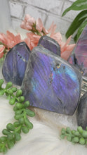 Load image into Gallery: Contempo Crystals - blue-pink-purple-flash-labradorite - Image 2